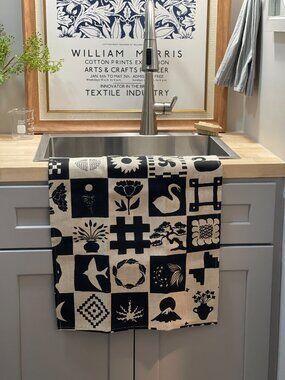 Saana ja Olli Kaukana Kotoa Finnish Hemp Tea Towel NWT